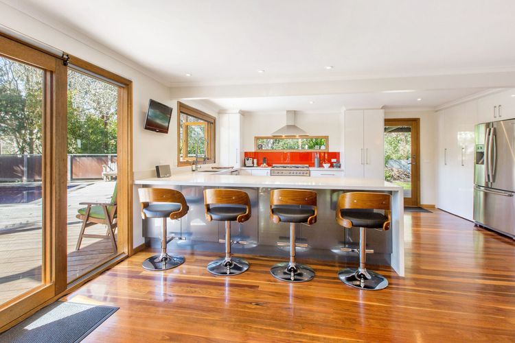 POINT LEO BEACH HOUSE – POINT LEO