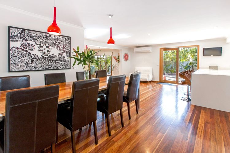POINT LEO BEACH HOUSE – POINT LEO