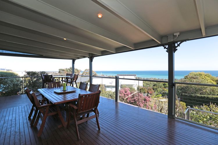 BAY VIEWS ON BROWNE
