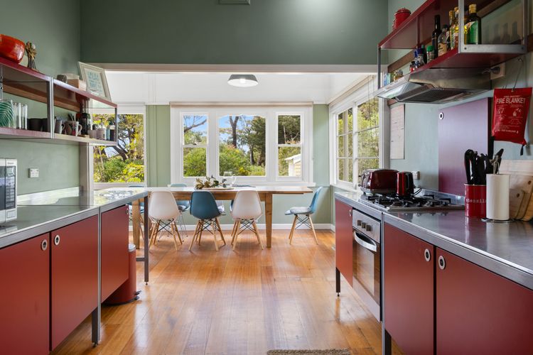 BEACHSIDE GETAWAY – DROMANA