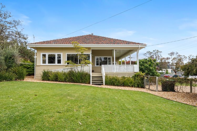 BEACHSIDE GETAWAY – DROMANA