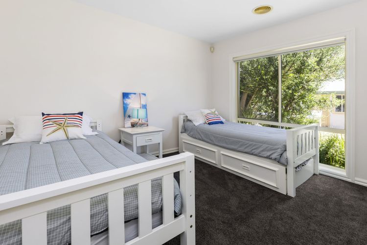 DIAMOND BAY RETREAT – SORRENTO