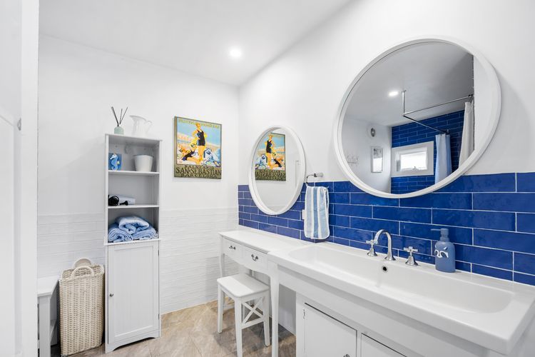 SANTORINI BEACH HOUSE – SAFETY BEACH
