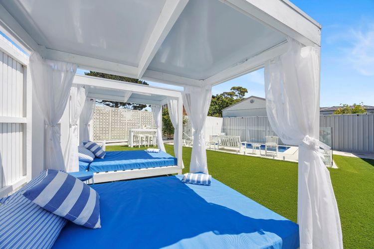 SANTORINI BEACH HOUSE – SAFETY BEACH