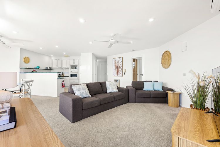 Spinnakers Reach Unit 9