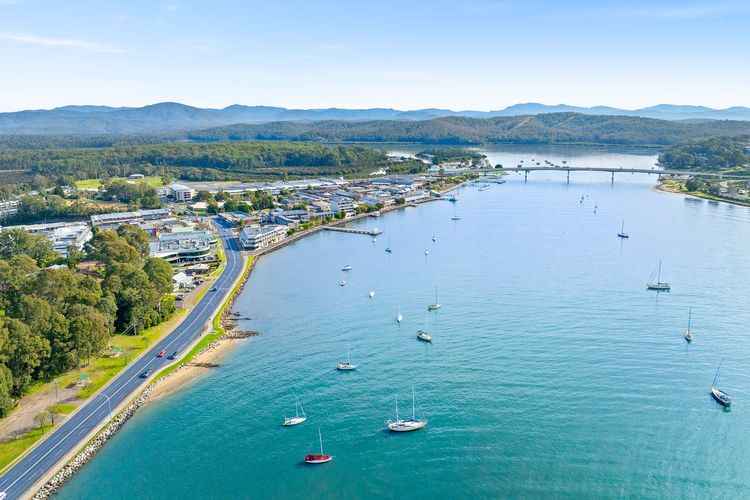 Spinnakers Reach Unit 9