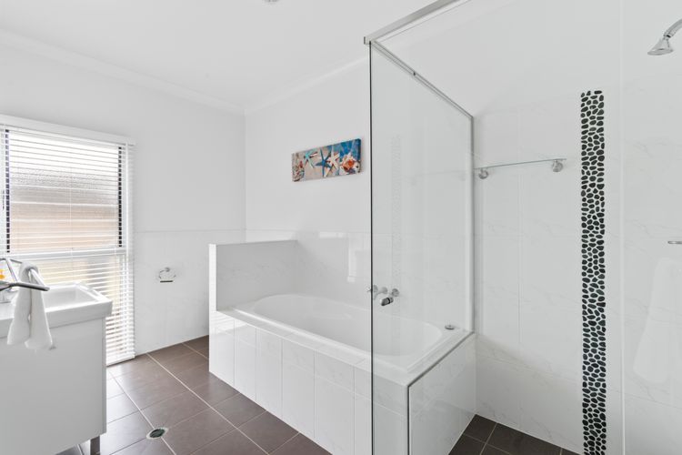 Three Sisters at Long Beach