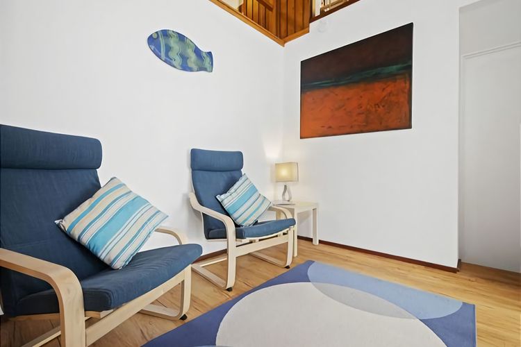 Baringa Crescent Clifftop Living