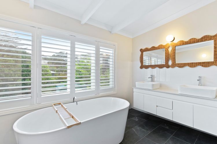 Boomerang at South Durras Whole