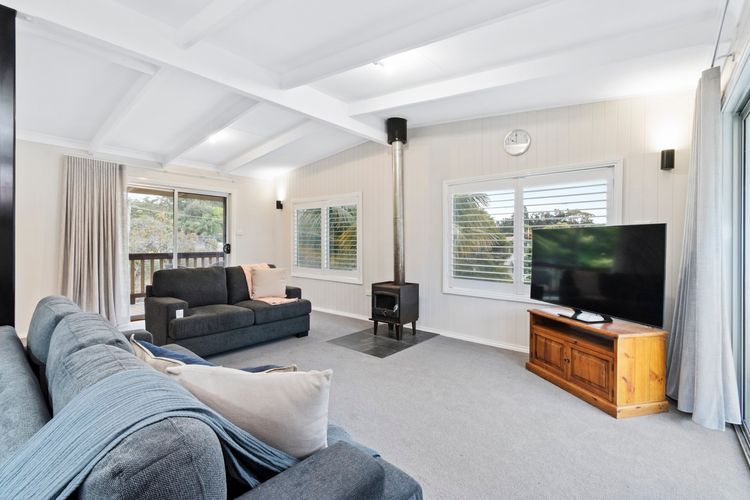 Boomerang at South Durras Whole