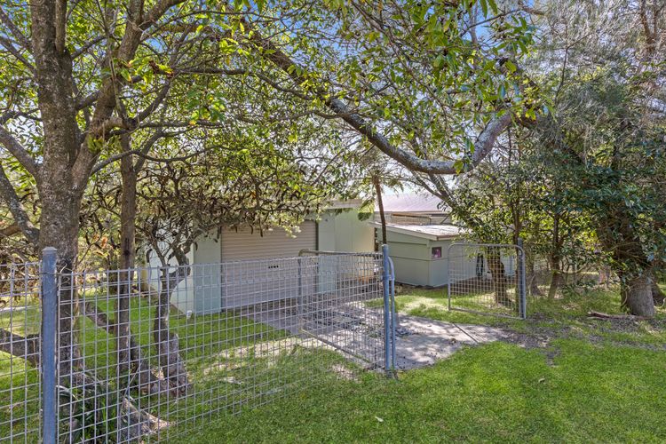 Salt Shack at Guerilla Bay