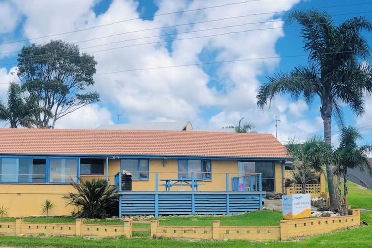 Casey’s Beach House