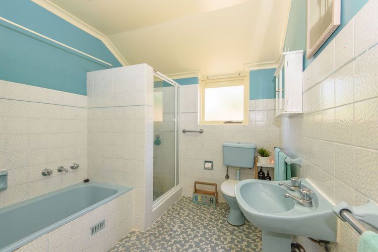 Casey’s Beach House