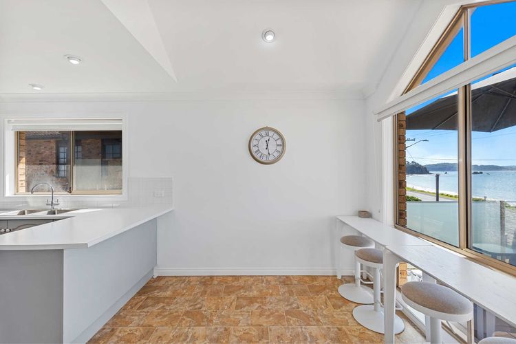 Beachfront at Batehaven