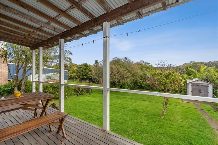 Lil Shack by the Sea