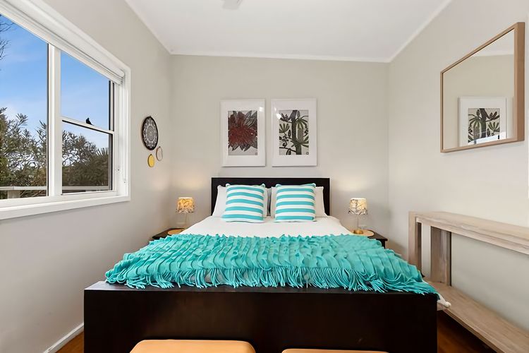 Lil Shack by the Sea