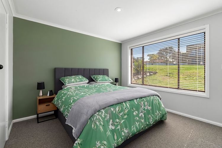 The Bach House Pet Friendly in Malua Bay