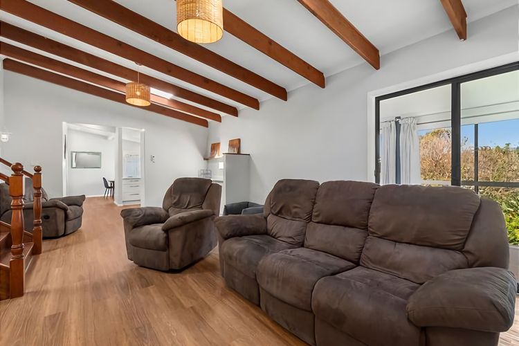 The Bach House Pet Friendly in Malua Bay