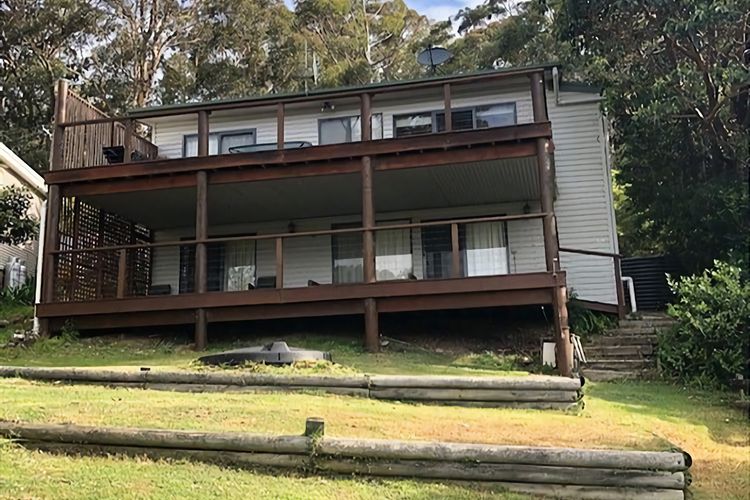 Carr Street Murramurang National Park