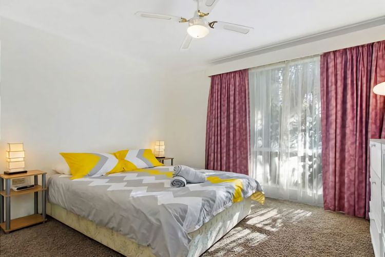 Denham Avenue Whole House Beachside Escape