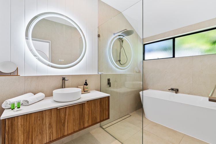 Northcove Road Clifftop Living