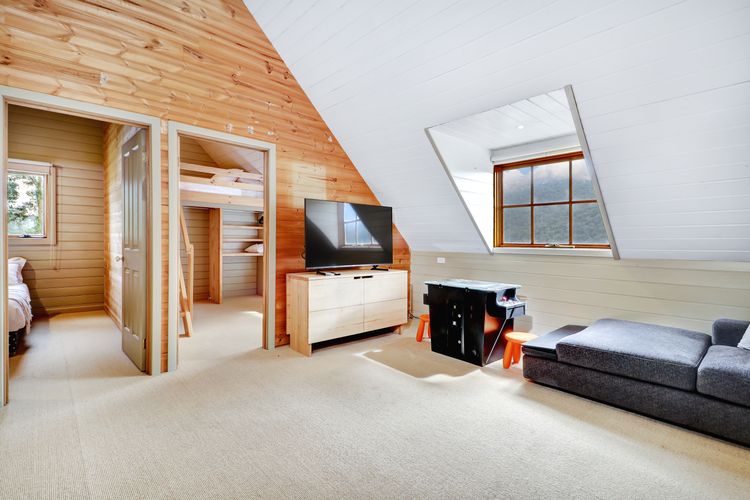 Alpine Sadler Retreat