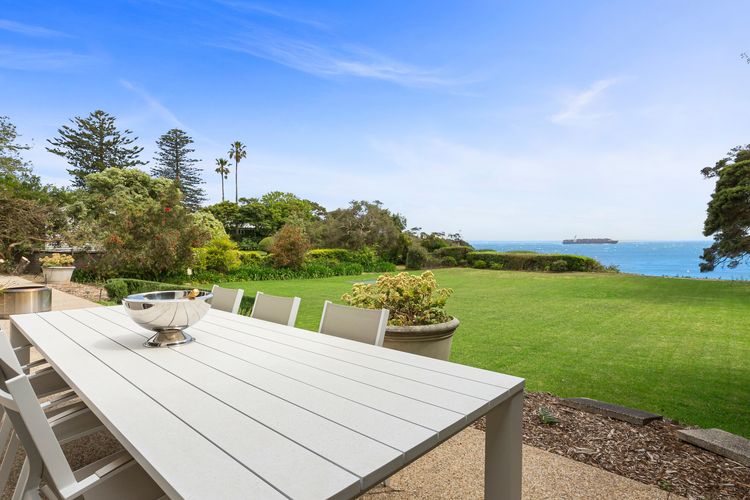 Fishermans Beach Cliff Top