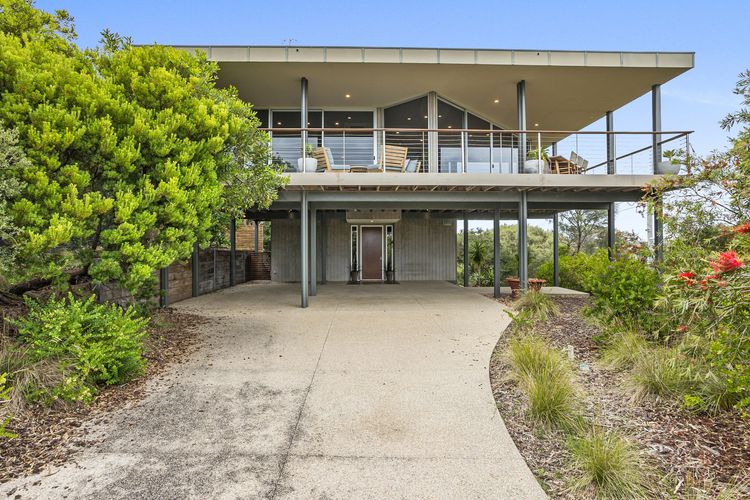 Treetops on Seaview