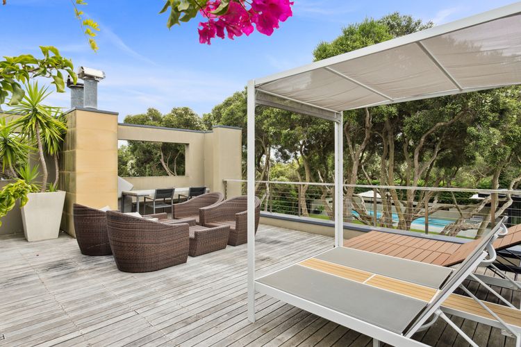 Moonah Pool and Spa Retreat Portsea