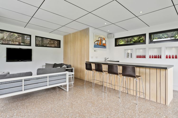 Moonah Pool and Spa Retreat Portsea