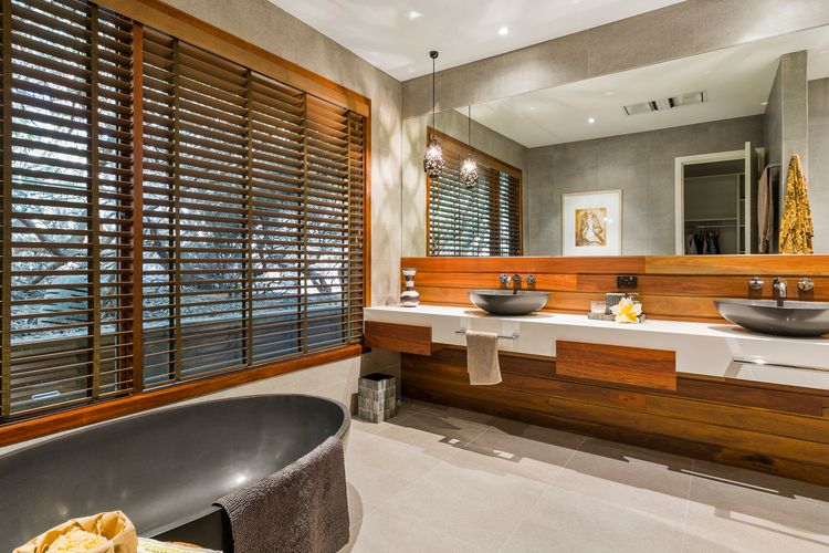 Palms Portsea Pool and Court