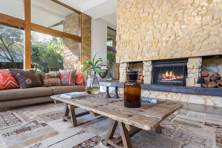 Palms Portsea Pool and Court