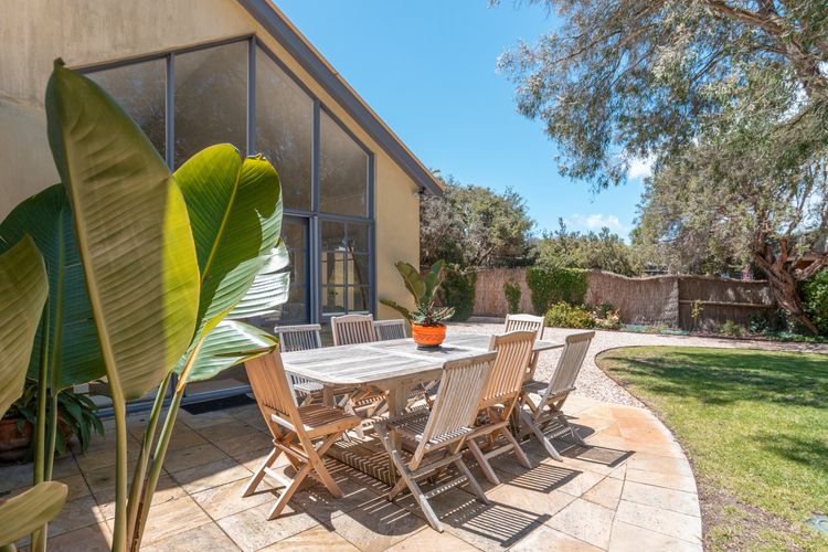Portsea Hideaway Classic Style