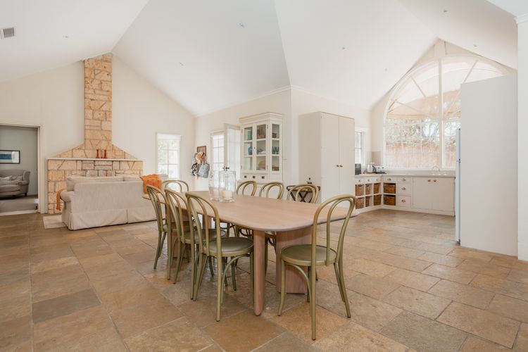 Portsea Hideaway Classic Style