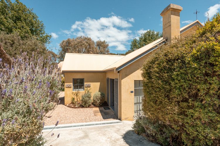 Portsea Hideaway Classic Style