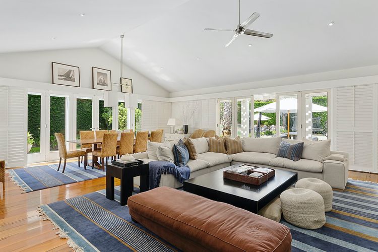 Portsea Resort Pool and Court