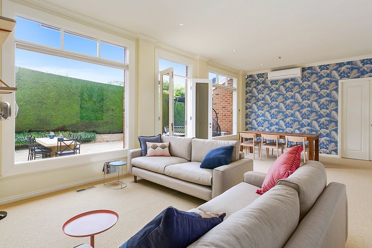 Sandborne Moments to the Sand