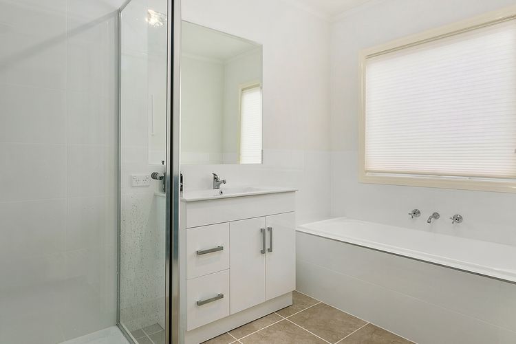 Sandborne Moments to the Sand