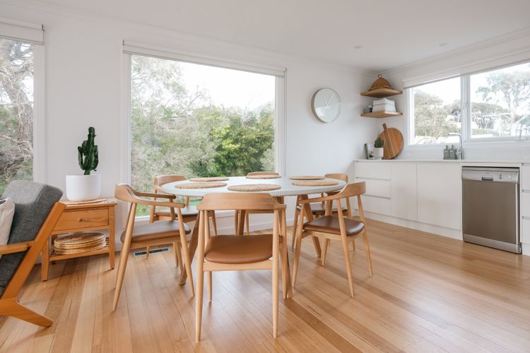Beachside Walk to Bay Beach Sorrento