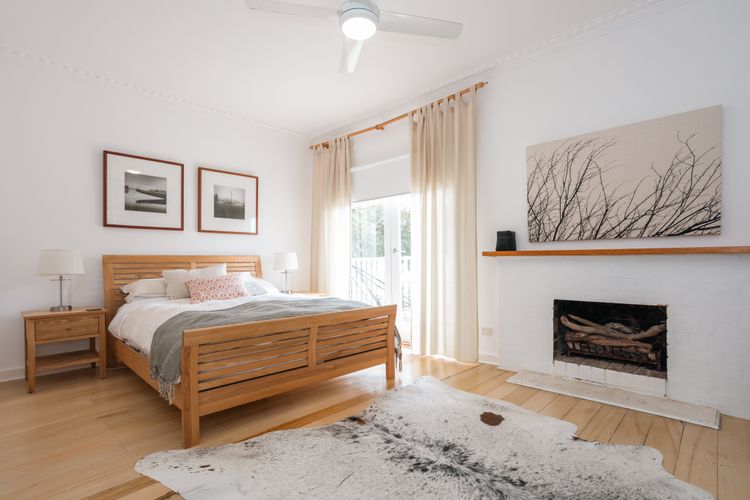 Beachside Walk to Bay Beach Sorrento