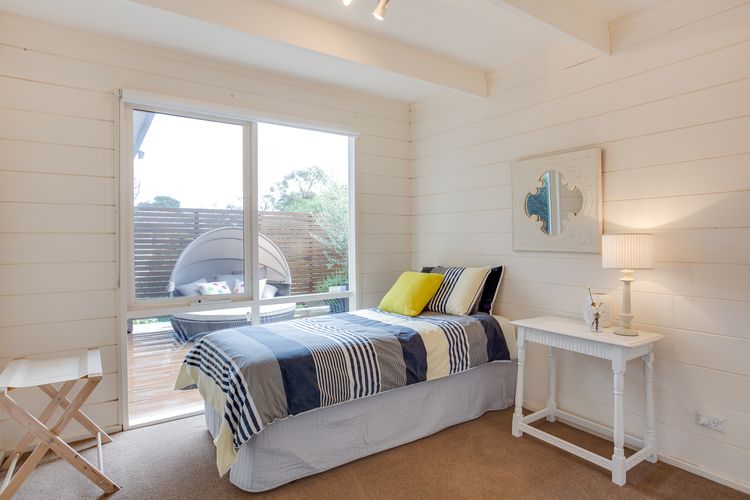 The Pines Holiday House