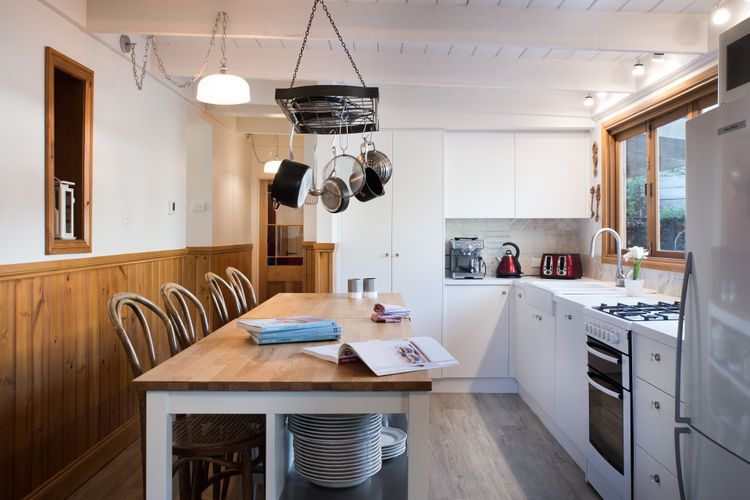 Rosey Knoll Cottage