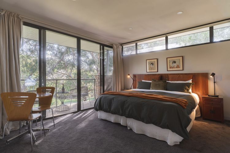 Lake Daylesford Lodge 7
