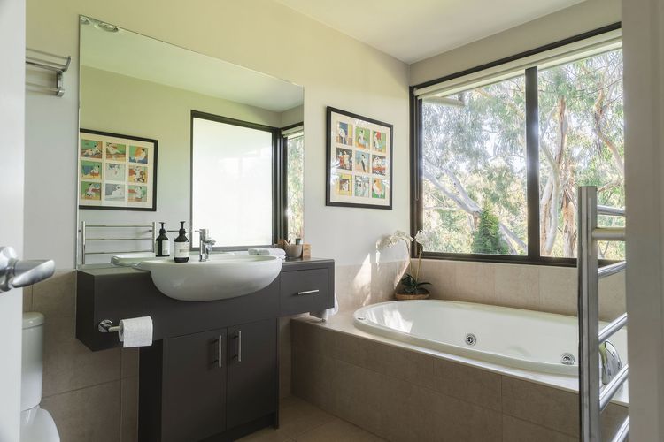 Lake Daylesford Lodge 7