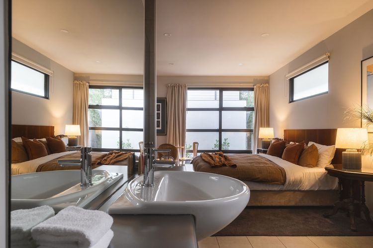 Lake Daylesford Lodge 7