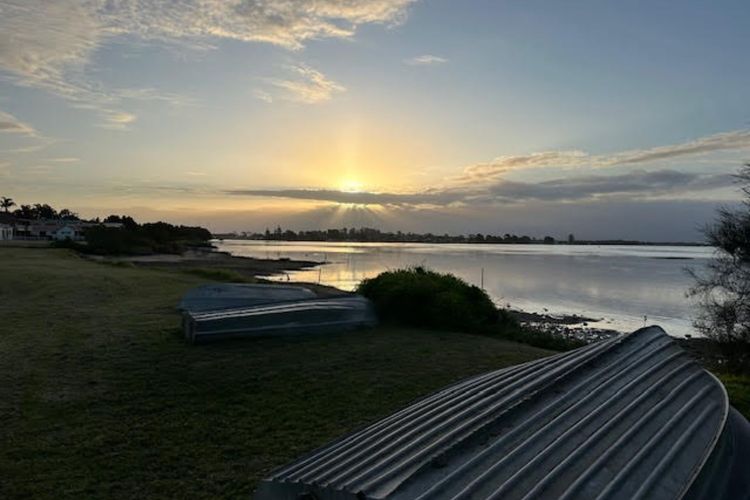 Sea Breeze Escape