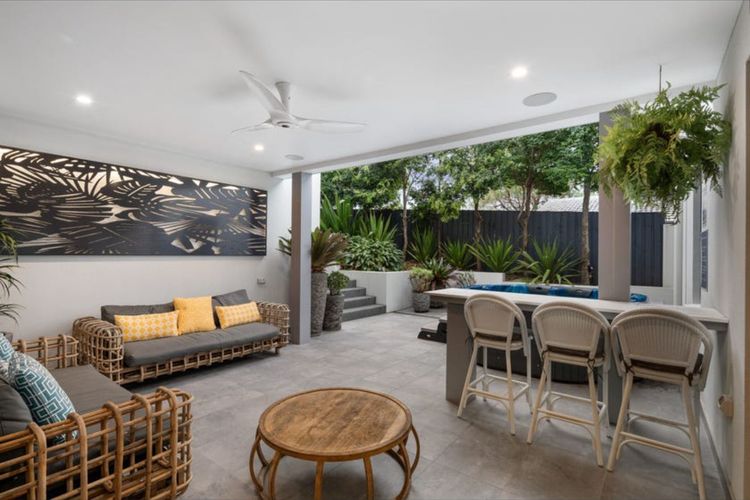 Mimosa House
