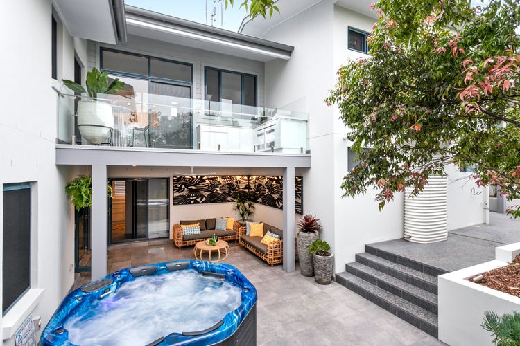 Mimosa Retreat