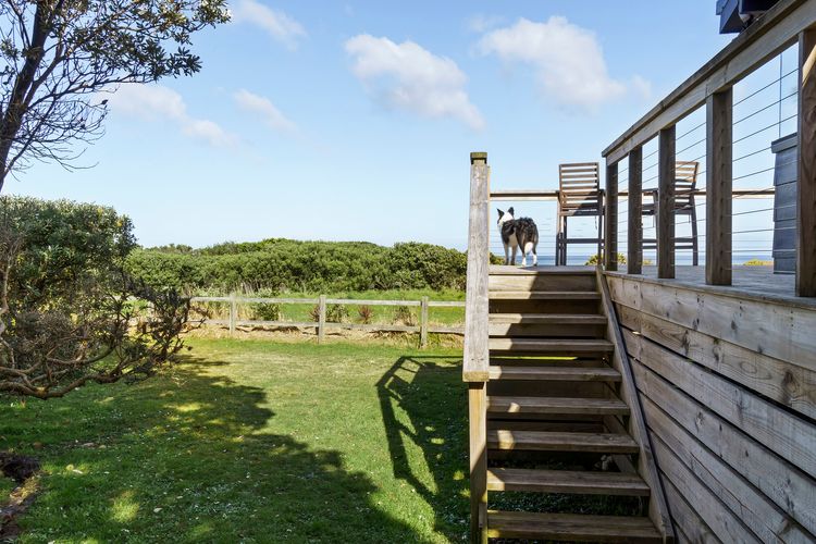 Sand & Sauna Retreat