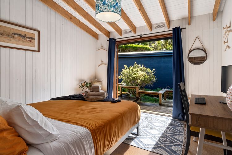 Sand & Sauna Retreat